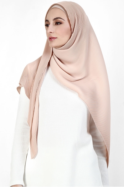 Kiara Triangle Pleated Headscarf