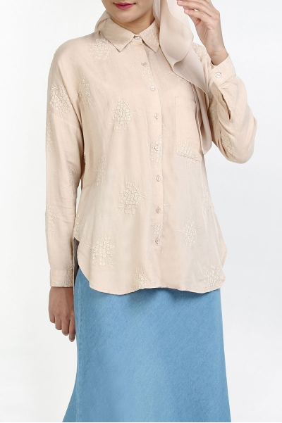 Cadha Embroidered Front Button Shirt