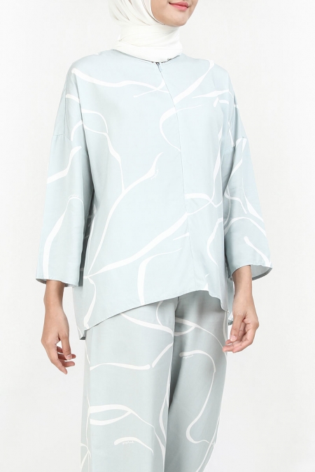 Noora Drop Shoulder Blouse - Blue Haze Lines