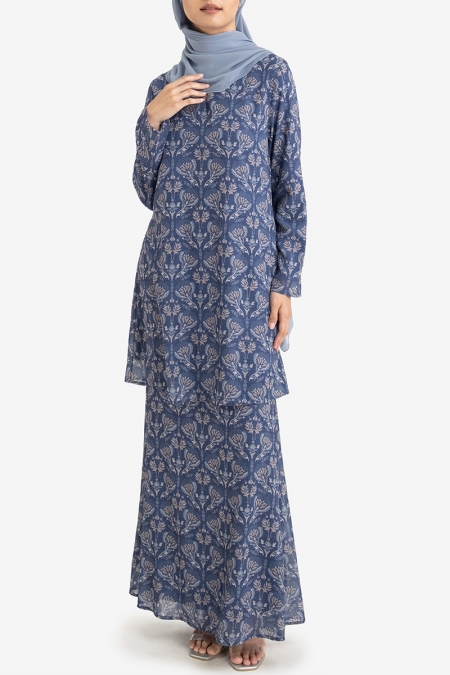 Ayizah Blouse & Skirt - Blue Mirror Floral